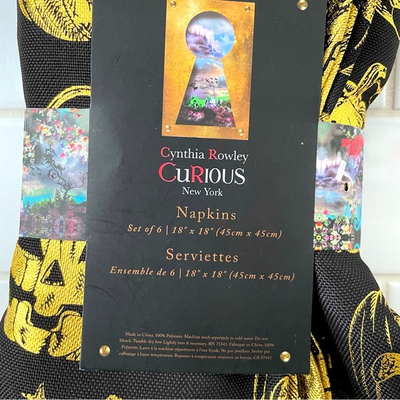 Cynthia Rowley Curious New York Halloween Gold Pumpkin Napkins Set of 6 - Picture 2 of 5